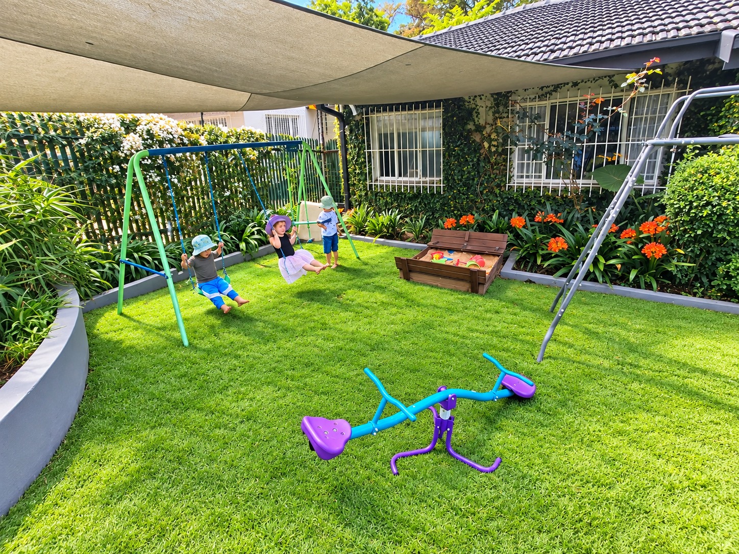 armadillo play group
