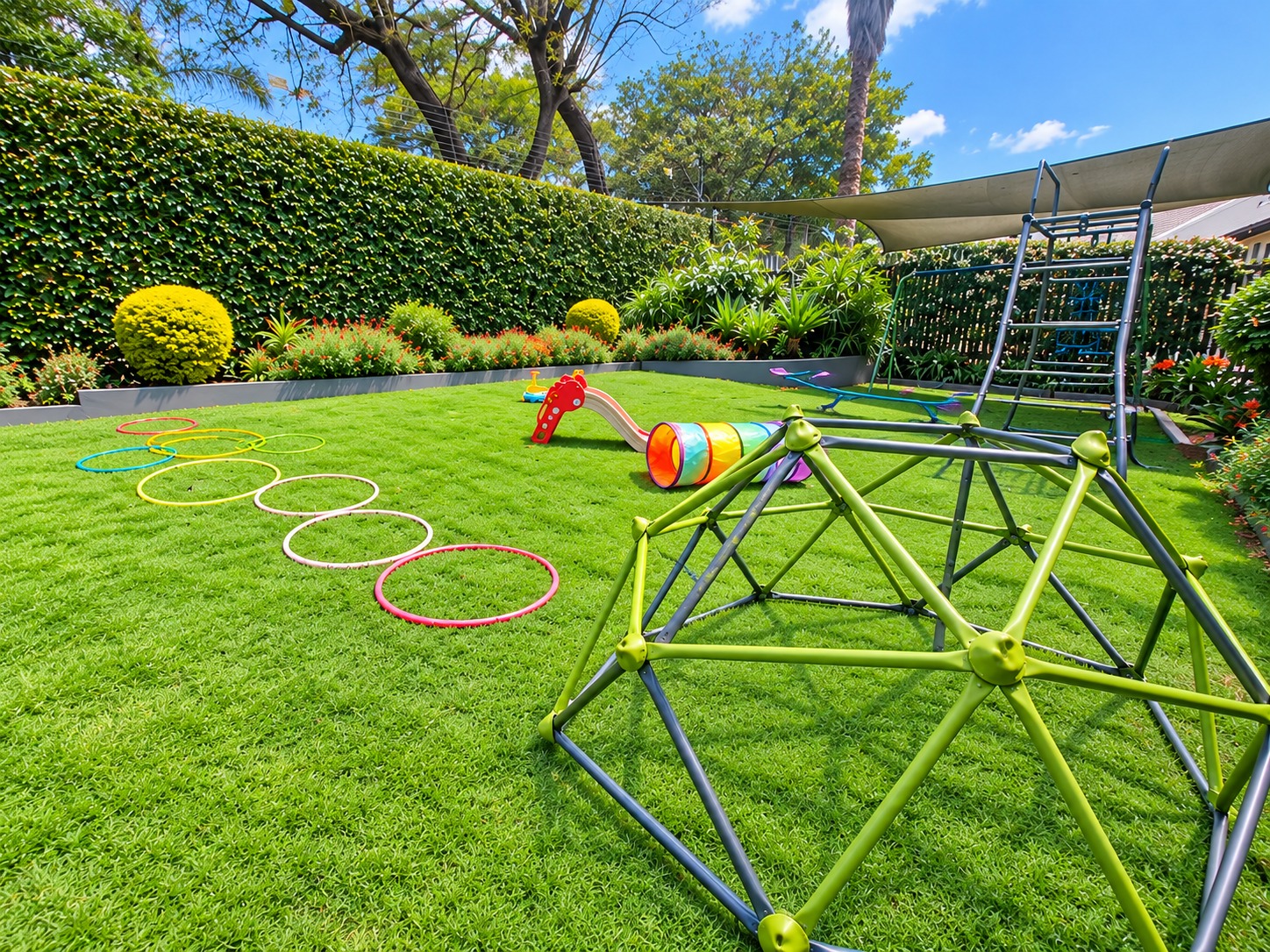 armadillo play group